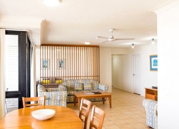 Caloundra-Accommodation-09