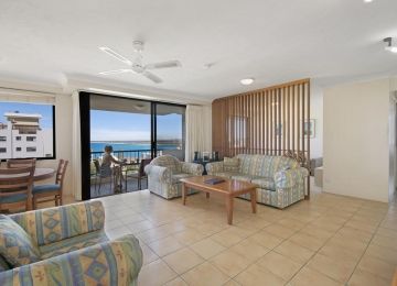 Kings Beach 2 Bedroom, Ocean Views Holiday Apartments