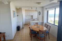 sunshine-coast-three-bedroom-ocean-view-apartment2