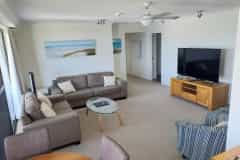 sunshine-coast-three-bedroom-ocean-view-apartment6