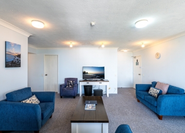 kings-beach-holiday-apartments-04