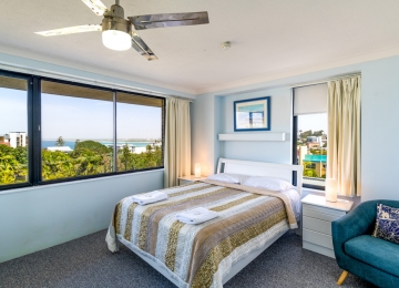 kings-beach-holiday-apartments-09