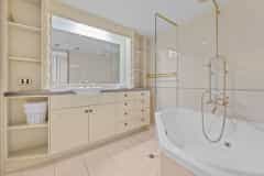 sunshine-coast-three-bedroom-garden-apartment10