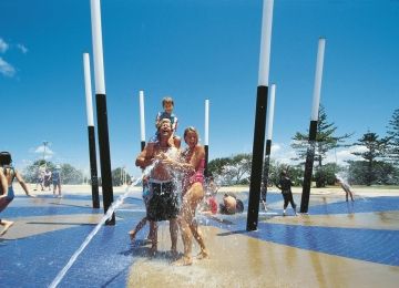 Kings-Beach-Caloundra-Location-6